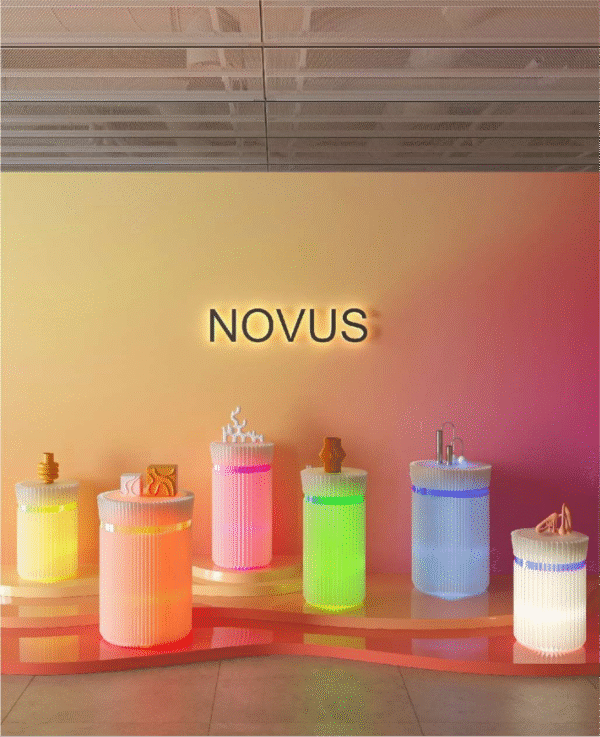 Photosynthetic Pillar Stand